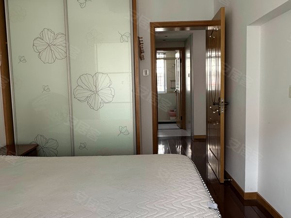 宁波北仑大榭海港花园(北仑)大海港花园3室2厅1卫 精装修 南北通透 有