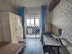 蚌埠蚌山新城区万达旁 宝龙公寓领包入住精装修 可短租 压一付一出租房源真实图片