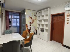 保定竞秀北国先天下竞秀公园北国先天下！二楼自住装修 品牌家电 拎包入住出租房源真实图片