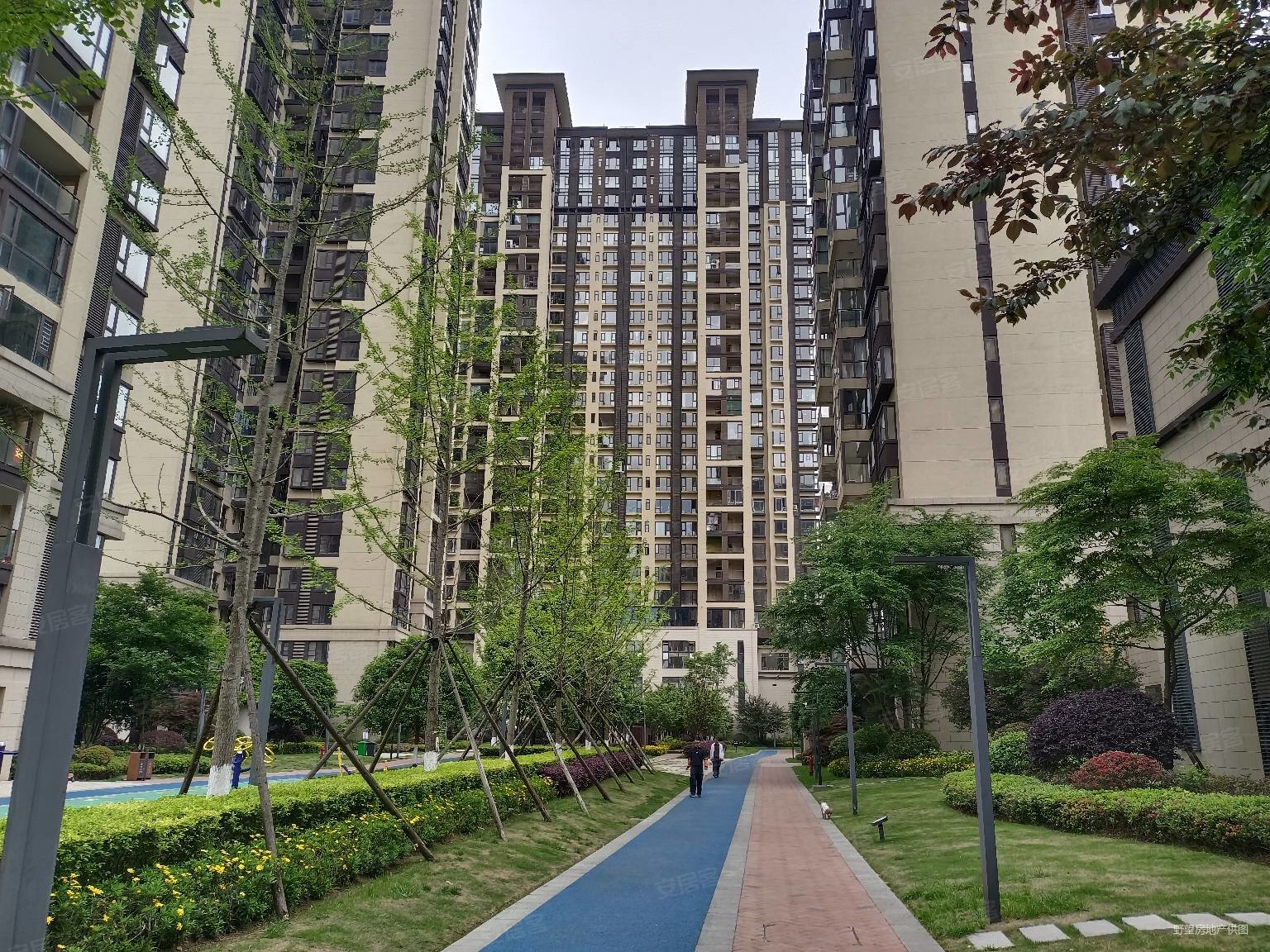 中铁阅山湖c组团