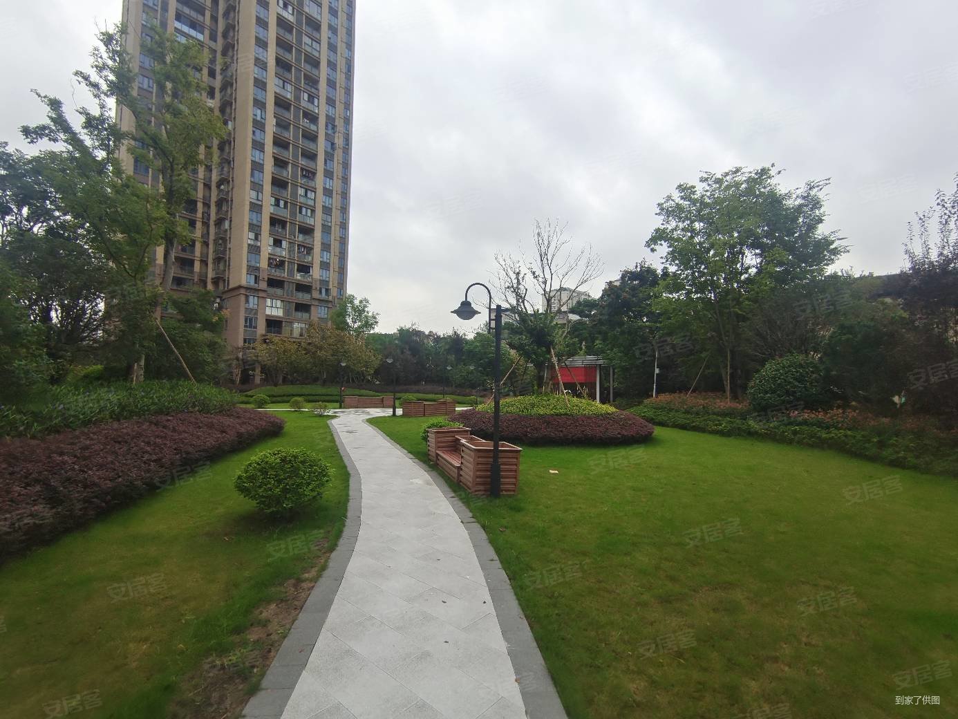 花溪半岛精装两房家电齐全拎包入住