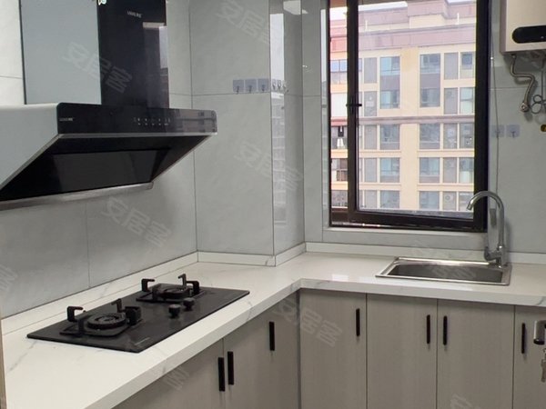 金华武义县武义城东程王佳苑二区出租：程王佳苑120平，3室2卫，精装修，拎包入住，随时看房出租房源真实图片