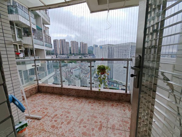 【多图】龙园山庄,清水河租房,新精装电梯大两房家私齐全,可办租赁