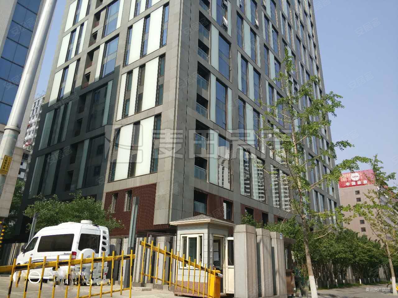 长安太和3室2厅3卫229.85㎡东北3299万
