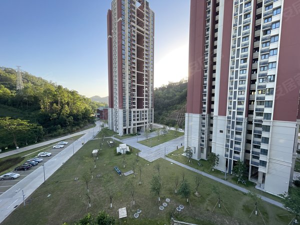 珠海高新区唐家湾博雅苑博雅苑 4室2厅2卫 3000.0元 电梯房 157.