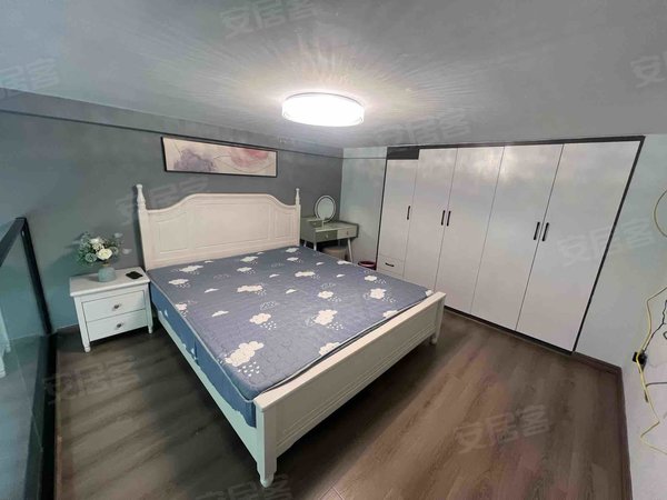 南昌西湖云飞路绿滋肴潮阳里采光好 西湖万达 绿滋肴 朝阳中学 中骏