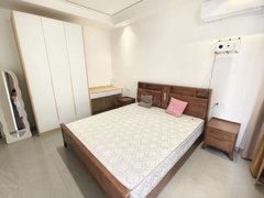 绵阳涪城临园口市中心 精装大单间 可押一付一 配套齐全 有投影 有宽带出租房源真实图片