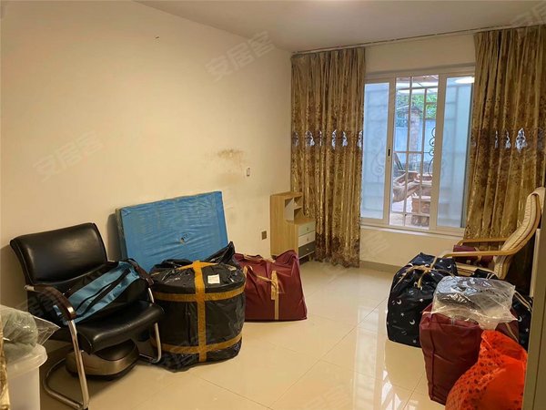深圳罗湖水库宁水花园宁水花园 3室2厅 7500.0元出租房源真实图片