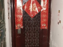 济南历城洪家楼花园小区(五区) 3室1厅1卫出租房源真实图片