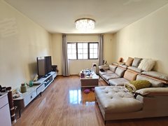 昆明西山滇池度假区公园1903圣维望 4室2厅2卫  电梯房 142平米出租房源真实图片