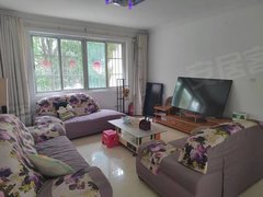 百色右江恒基广场拉域单位房诚意出租！停车超方便，全新家具家电一应俱全出租房源真实图片