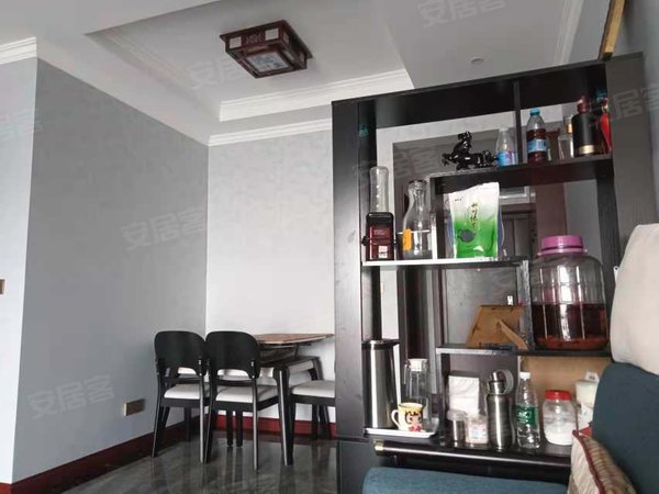 重庆荣昌荣昌城区荣城华府荣城华府,精装修,家具家电齐全,拎包入住