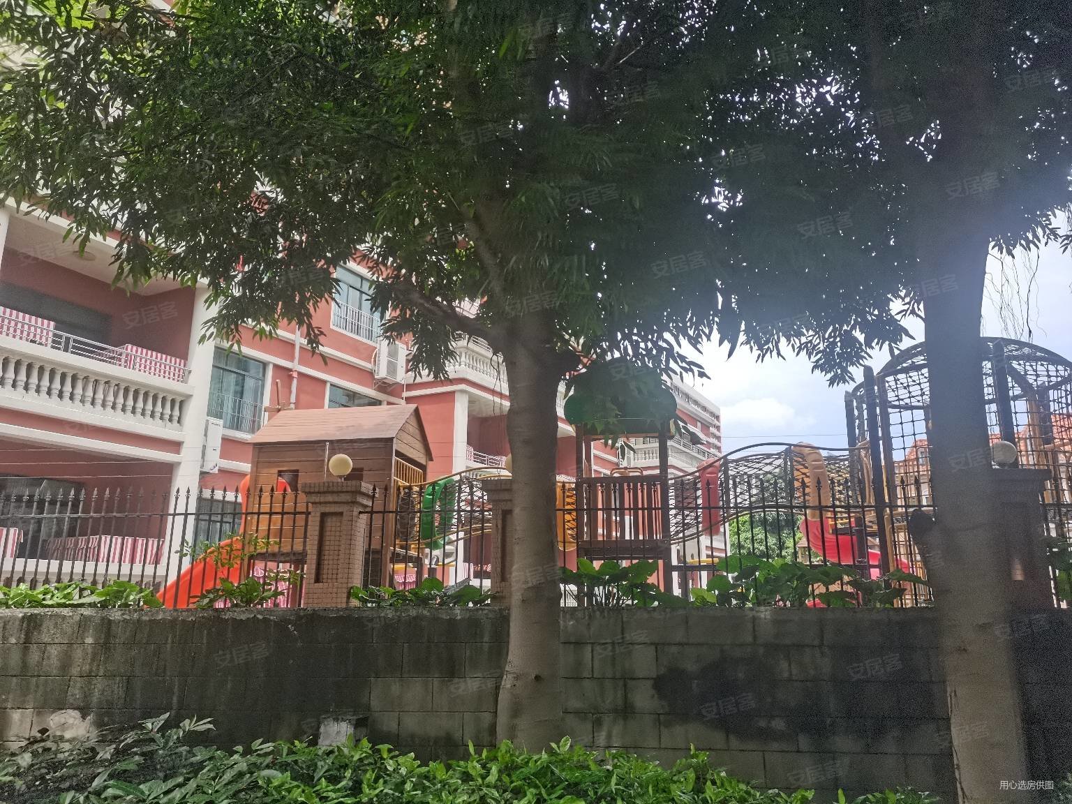 南海颐景园 实用两房 保养新净 望园林湖景 采光视野好