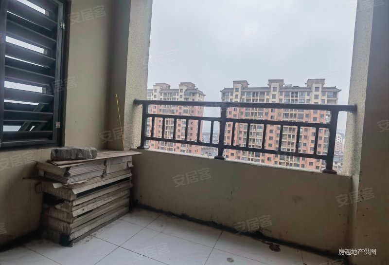 于市场价25万丨本周房东急售丨送15万精装修丨带地下车位,光耀城二手