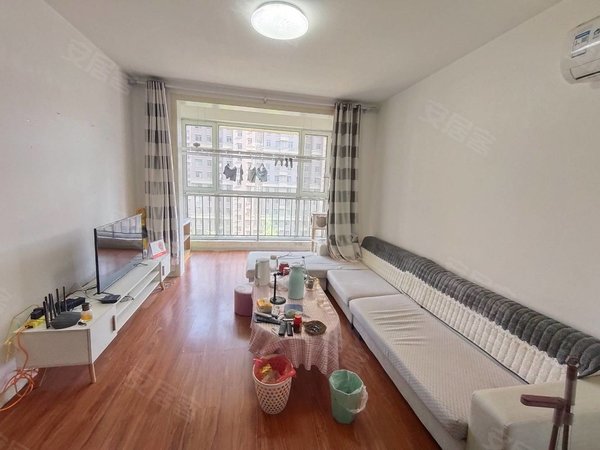 中云租房,宋城美域精装套二 家具家电齐全拎包入住靠近学校市场,胶州