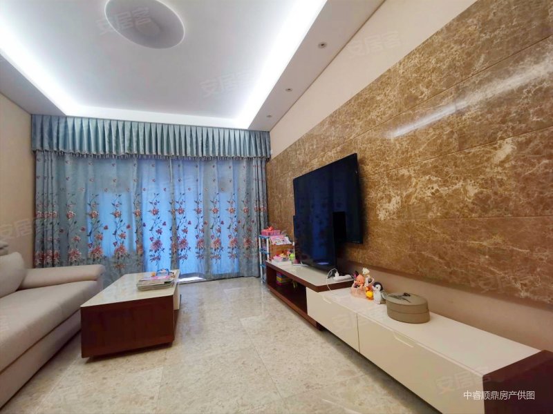 精装修带地暖带车位带中央空调新风系统家具家电储藏室,天泽苑二手房