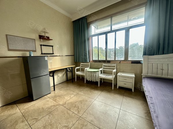 金华永康永康市区高鑫路小区总部附近五金城附近精装修 厨房隔断 划算的单间  可月付出租房源真实图片