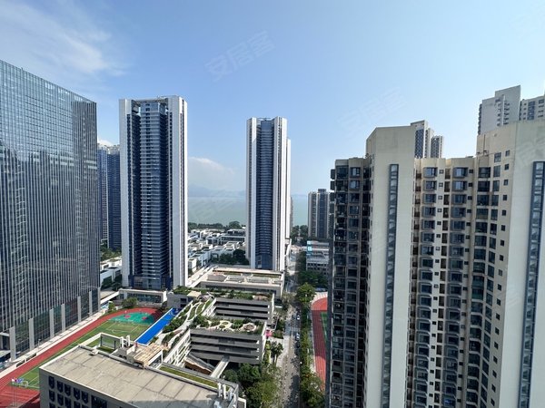 深圳南山蛇口枫叶望海公馆枫叶望海公馆精装复式五房急租!