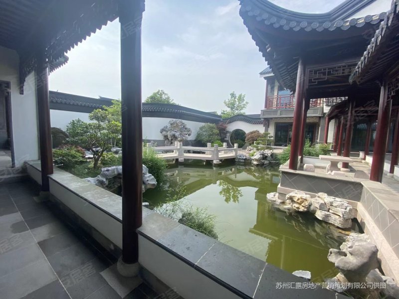 太湖御王府5室3厅5卫334南北0万