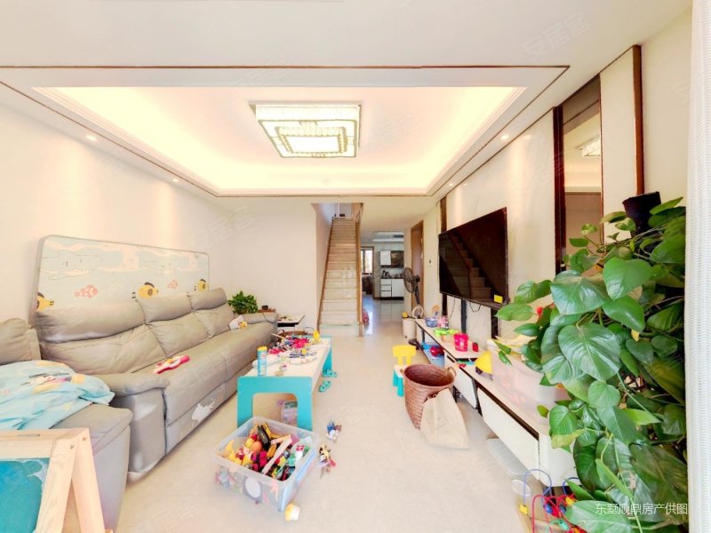 银城东岳府 次新房 带露台 顶跃 电梯房 南北通透 精装好房