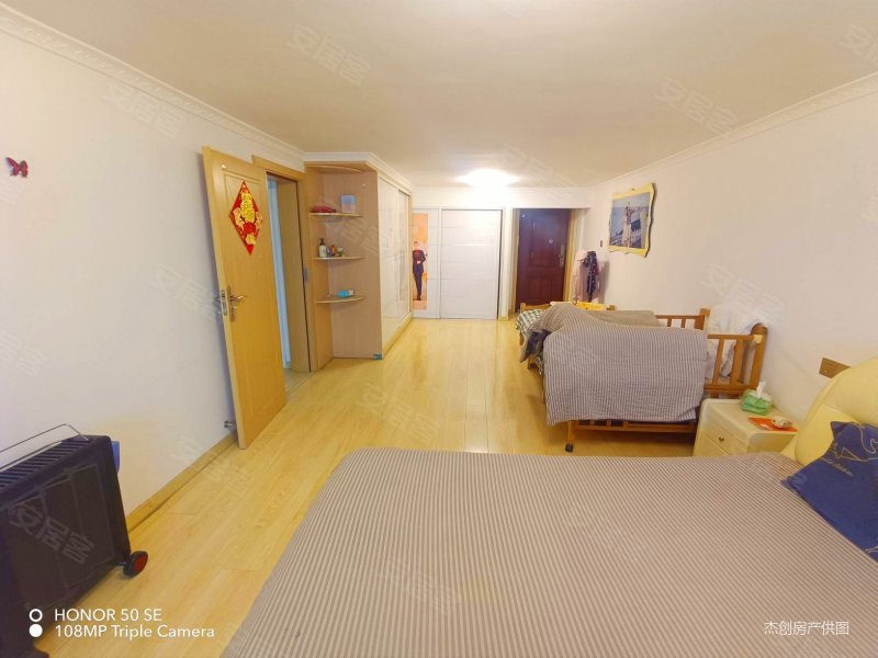 祥和公馆  在售复式带露台上下精装修有200平家电家具全送