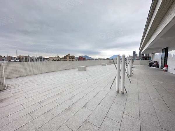 东莞大朗象山工业城犀牛陂东村(实拍图片,楼顶带超大平台)房东好说话