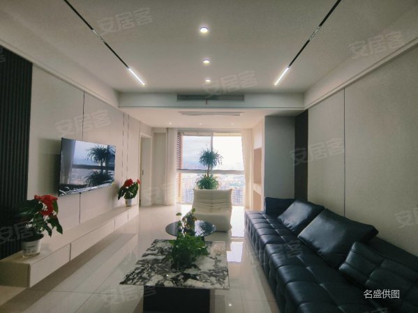 巴厘岛4室3厅4卫157㎡南北81.8万