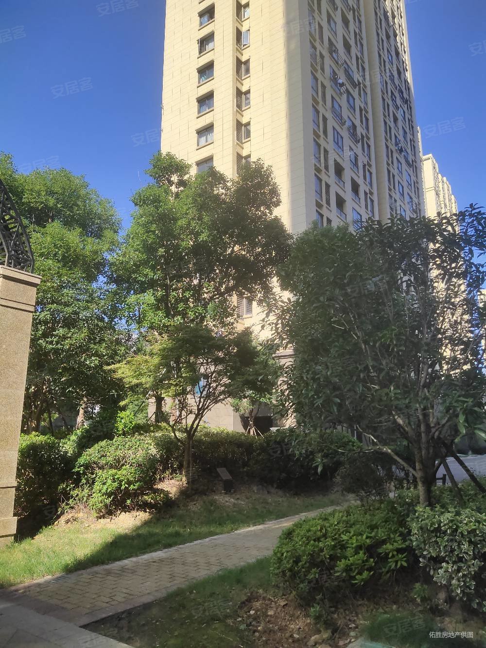 文庭景苑专做毛坯次新房房东急售看房有钥匙