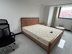 江门台山台城万达广场,大单间,家私家电齐全,多停车位,拎包入住出租房源真实图片