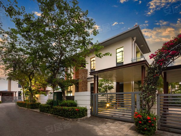 三亚吉阳亚龙湾亚龙湾龙溪悦墅(别墅)亚龙湾大别墅豪华5房,特价出租