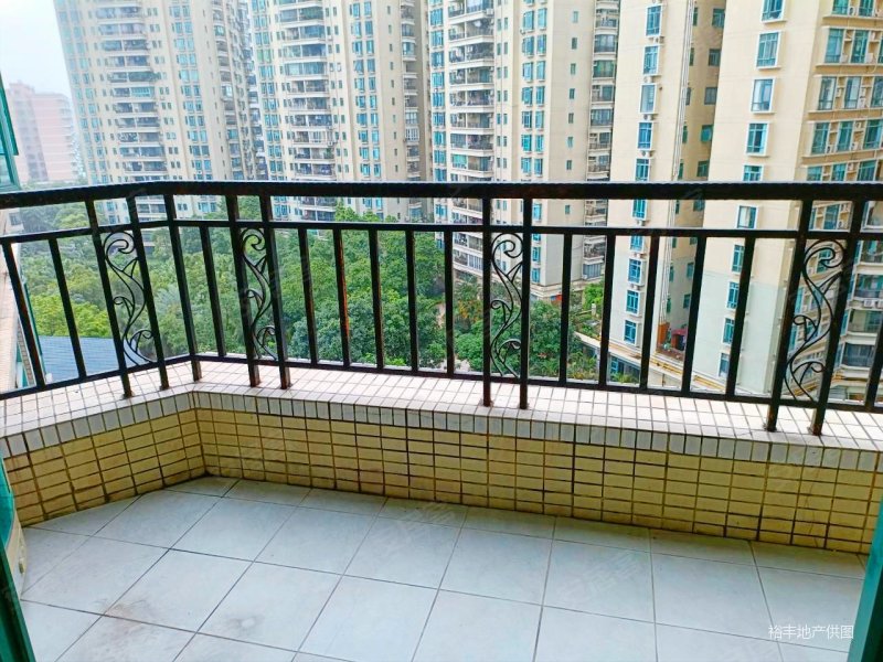 广州房产网>广州二手房>天河二手房>珠江新城东二手房>南国花园>800