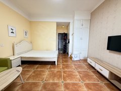 德阳旌阳城南工农村美食街 英伦联邦 电梯 一室有空调 精装 随时看房出租房源真实图片