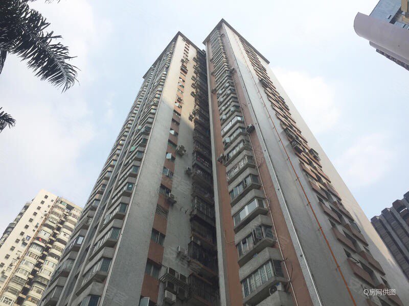 满五高层采光通透 业主急卖看房方便 房子方正,兴隆大厦二手房,265万