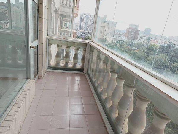 昆明安居客>昆明租房>五华租房>翠湖租房>滨江大厦>滨江大厦租房>600