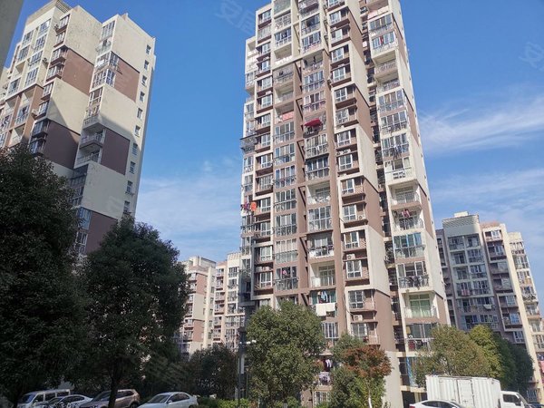 九江濂溪南山公园怡溪苑南山公园 九园路 怡溪苑精装 庐山林语 庐山