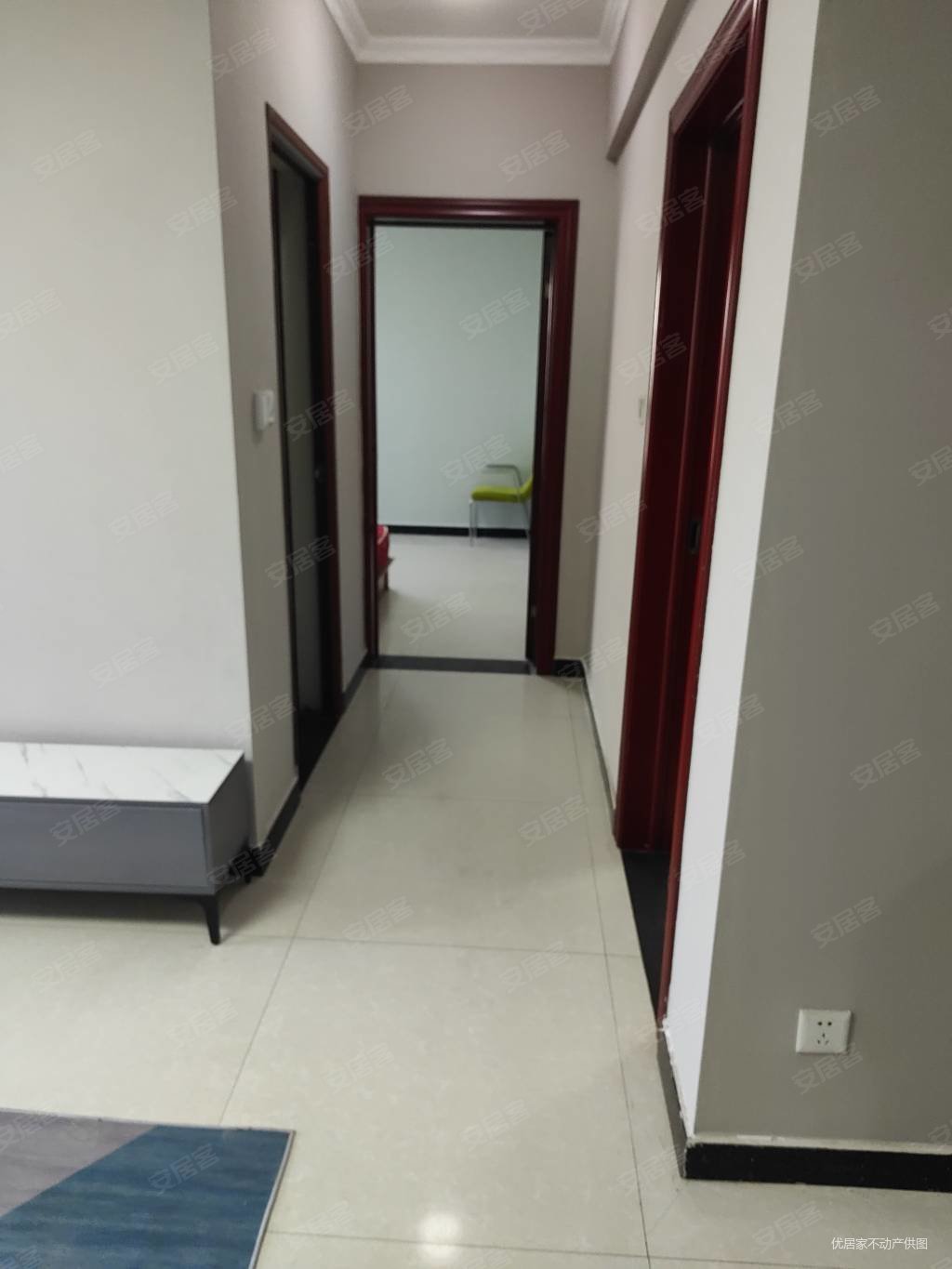 逸景佲居2室2厅1卫87㎡南北68万