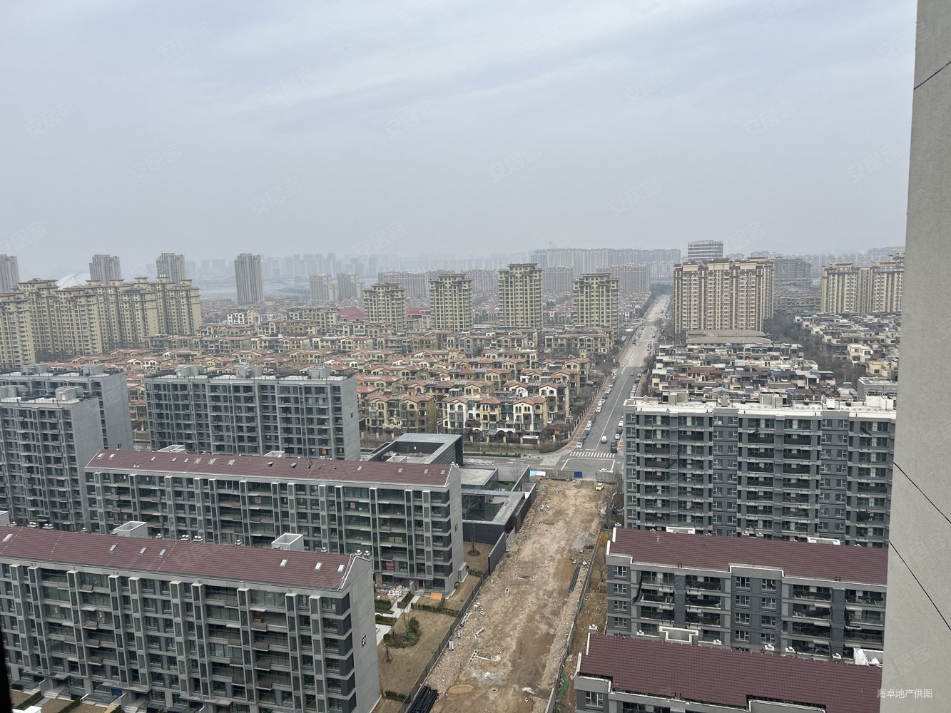 鲁昊棠琳湾二期