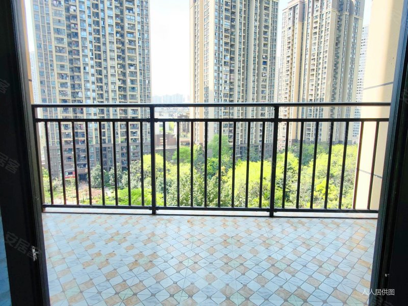 金辉城春上南滨