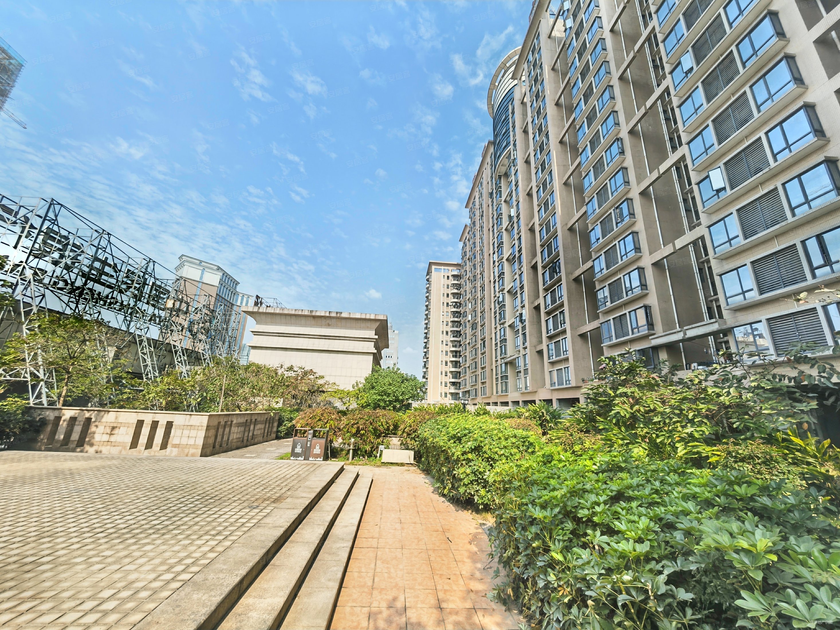 东莞房产网>东莞二手房>常平二手房>常黄路二手房>联冠广场>