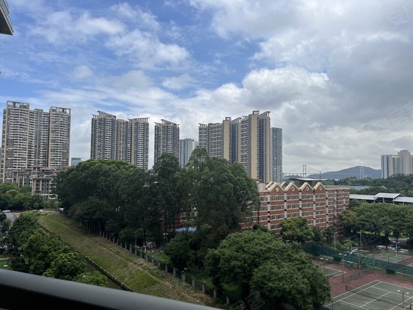 广州南沙南沙港星河山海湾星河山海湾3期4房2卫 家私家电新环境好出租