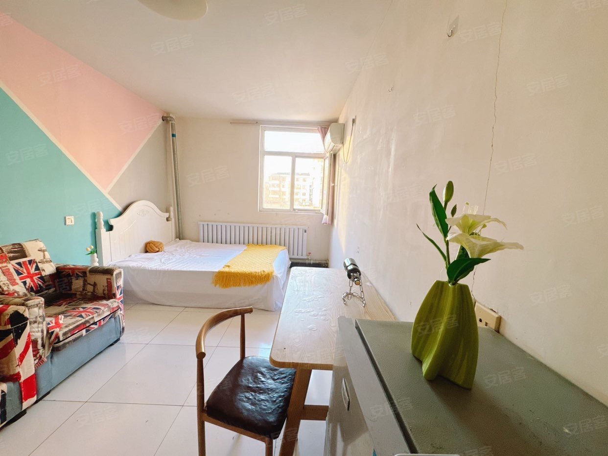 地铁鸺号线 塘沽站 精装公寓 可短租实拍图片