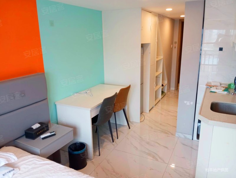 致越优城 免中介 近地铁 月收租四千 来电沟通送车位 