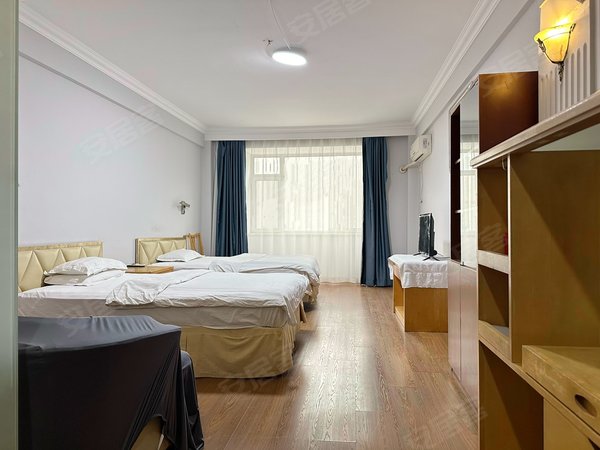 大连开发区保税区樱花别墅金马路樱花小区简装中间层一室一厅可随时看房出租房源真实图片