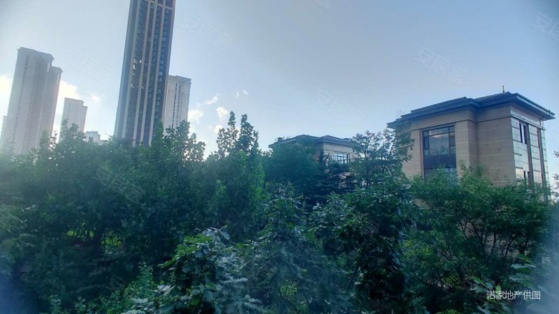 大连房产网>大连二手房>中山二手房>东港二手房>龙湖水晶郦湾>800_450