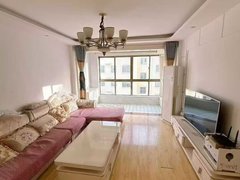 乳山市区商业街福门小区三楼，两室一厅，家具家电齐全，1200一个月年租出租房源真实图片