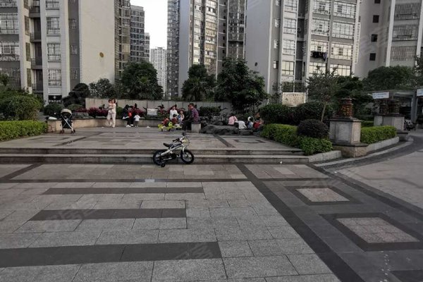 不足,柳工颐华城怎么样,柳工颐华城周边房产中介经纪人评价-柳州安居