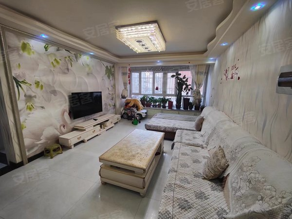 阿克苏阿克苏市阿克苏城区紫荆花园香港街紫荆花园电梯两室精装拎包住