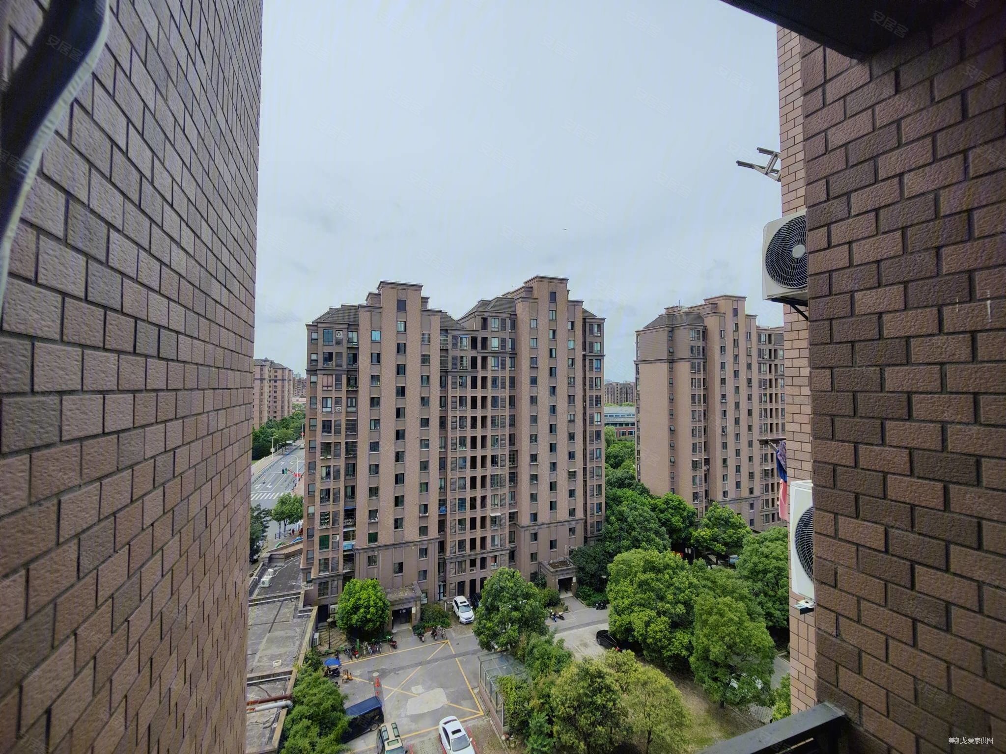 新凯城锦昌苑2室1厅1卫67.97㎡南235万