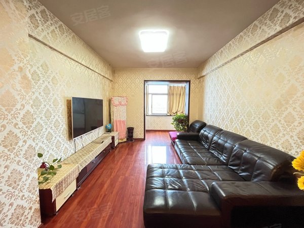 重庆渝中解放碑渝亚大厦正规大两房 解放碑十八梯 电梯房 门口就是