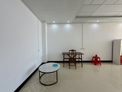 河池宜州宜州城区新中医院附近 自建房二楼 配套齐全 停车方便 2房2厅2卫出租房源真实图片